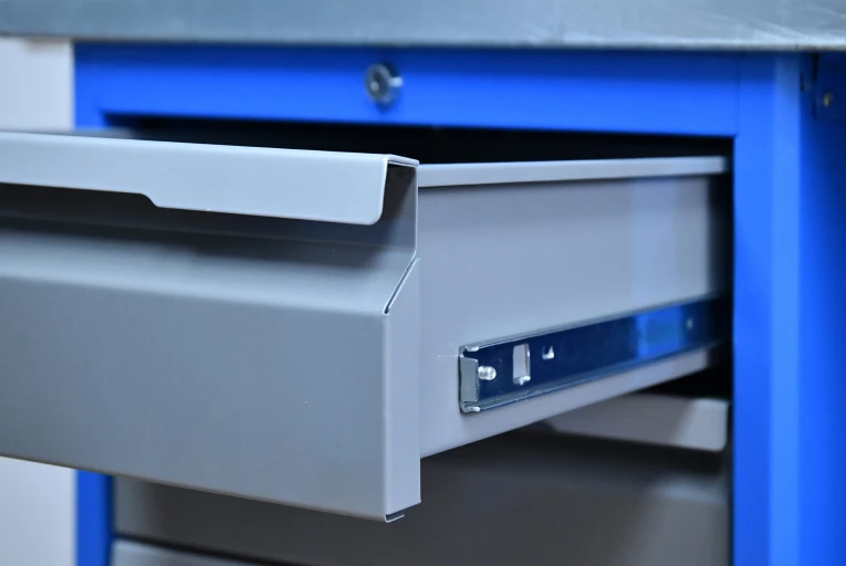 Верстак PRF 161.47.1-2F Верстак PRF 161.47.1-2F