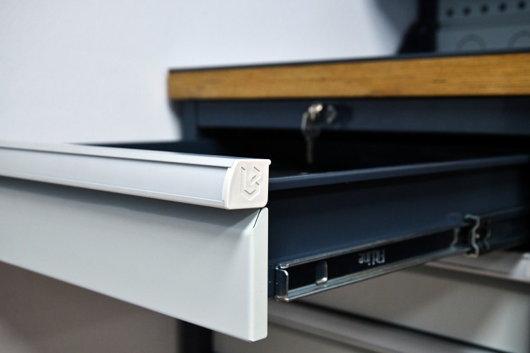 Верстак FBK 205.347-1 Верстак FBK 205.347-1