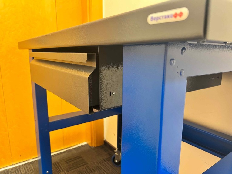 Стол промышленный PLC 20.3 