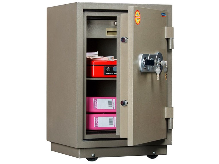 Огнестойкий сейф Valberg FRS-73.T-KL Огнестойкий сейф Valberg FRS-73.T-KL