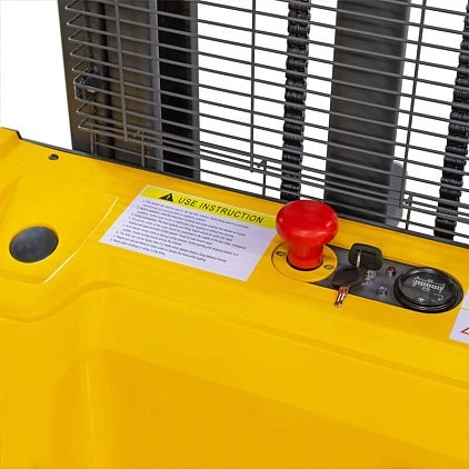 Штабелер электрический самоходный CDD15R-E (N) (1500 кг; 3,3 м; 24В / 105Ач) SMARTLIFT (SMART)  Штабелер электрический самоходный CDD15R-E (N) (1500 кг; 3,3 м; 24В / 105Ач) SMARTLIFT (SMART)