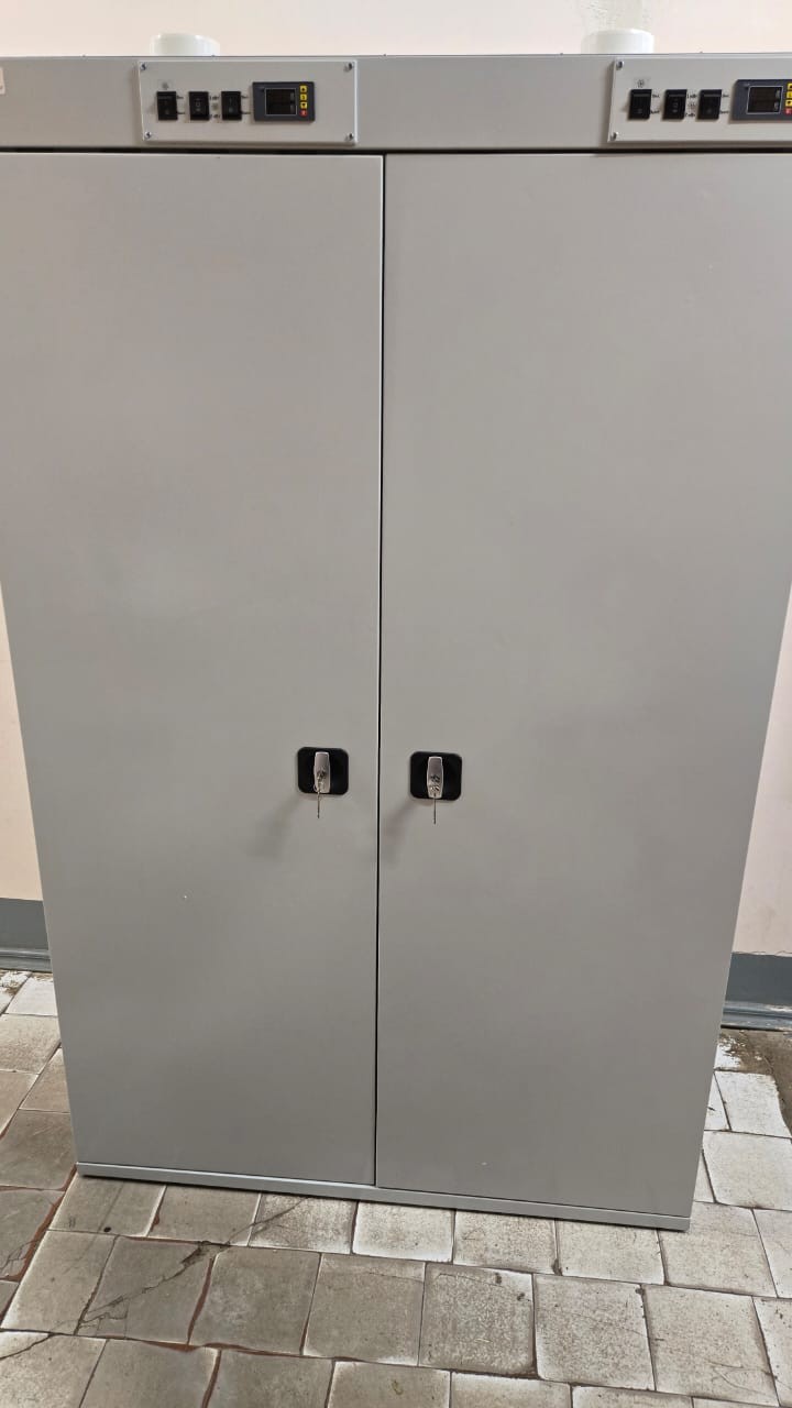 Сушильный шкаф ШС-4 СП3 Ф для одежды, белья и обуви  Сушильный шкаф ШС-4 СП3 Ф для одежды, белья и обуви