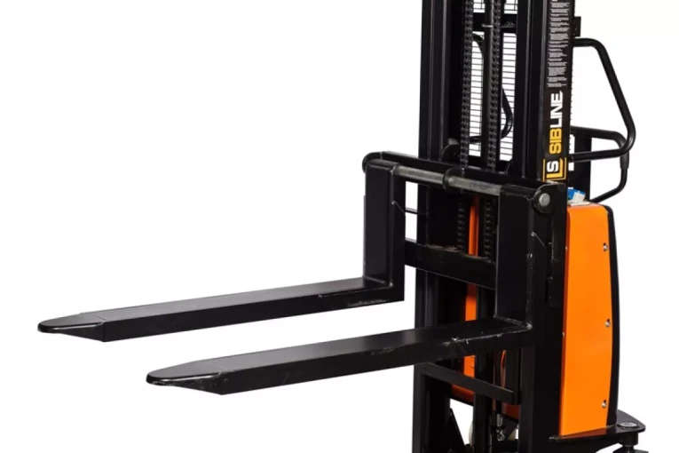 Штабелер с электроподъемом 1,5 т - 3,5 м Вилы: 1100 , Гелевая АКБ, SPN1535 SIBLINE Штабелер с электроподъемом 1,5 т - 3,5 м Вилы: 1100 , Гелевая АКБ, SPN1535 SIBLINE