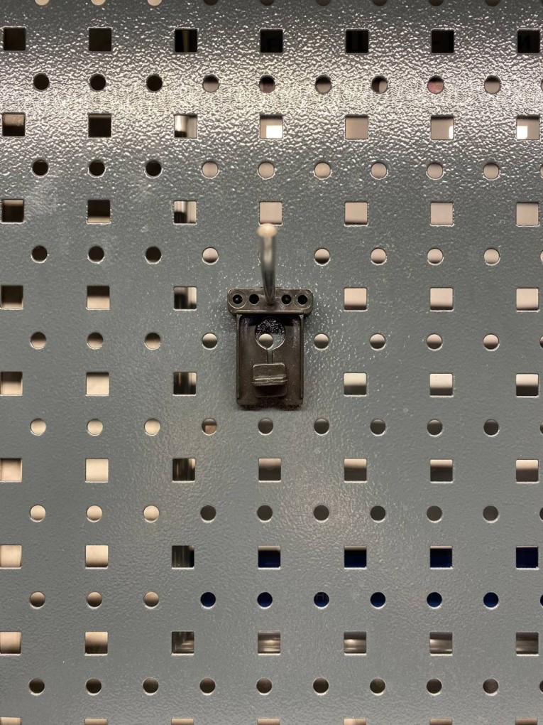 Крючок 100 мм Крючок 100 мм