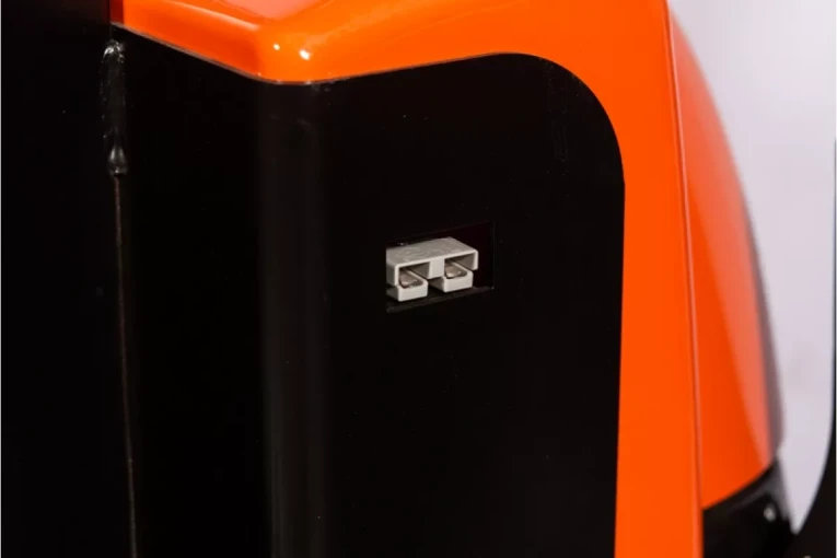 Штабелер электрический самоходный 1,2 т-3,5м Вилы: 1150 , Гелевая АКБ, CL1235J SIBLINE Штабелер электрический самоходный 1,2 т-3,5м Вилы: 1150 , Гелевая АКБ, CL1235J SIBLINE