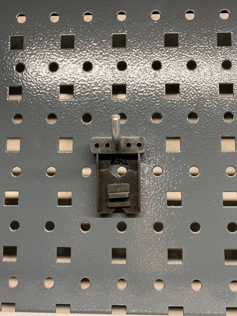 Крючок 38 мм Крючок 38 мм