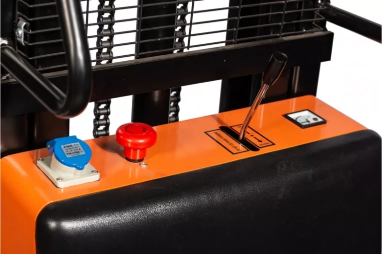 Штабелер электрический самоходный, поводковый 1,2 т - 3 м Вилы: 1150 , АКБ Li - Ion, CL1230J SIBLINE Штабелер электрический самоходный, поводковый 1,2 т - 3 м Вилы: 1150 , АКБ Li - Ion, CL1230J SIBLINE