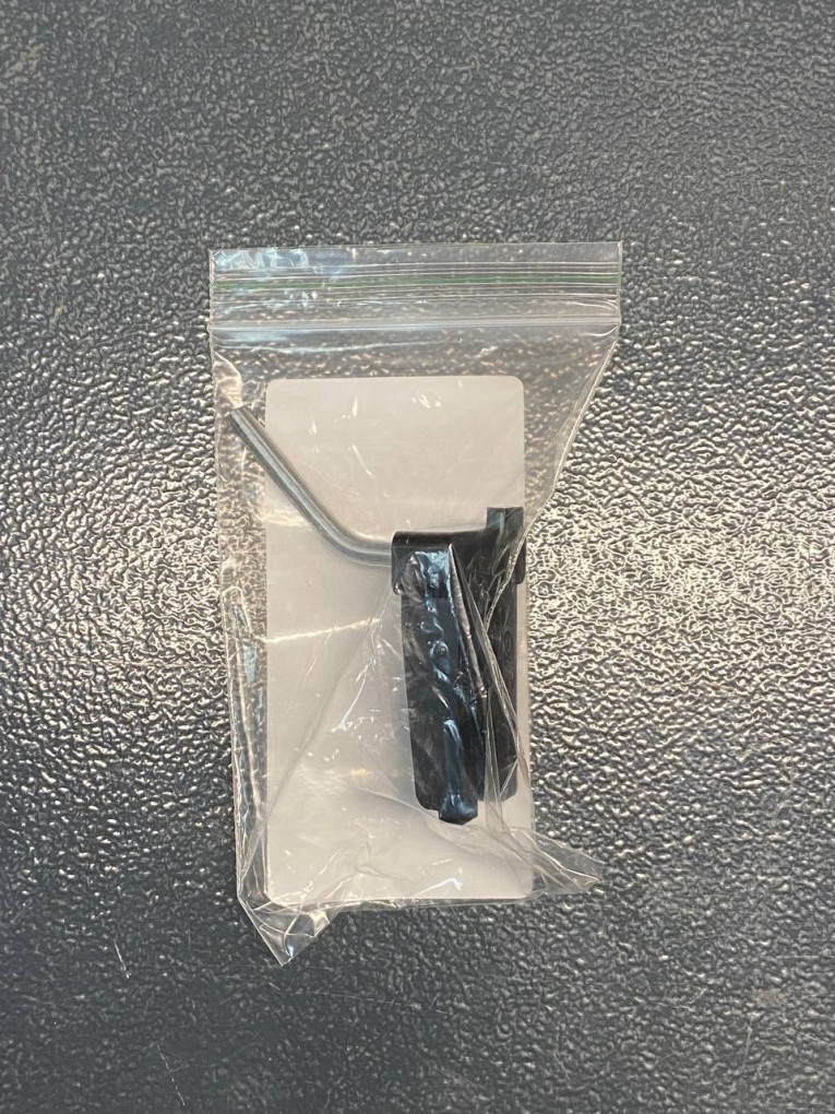 Крючок наклонный 50 мм Крючок наклонный 50 мм